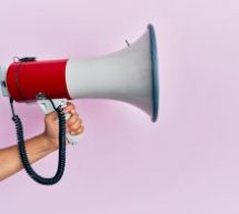 Puis-je annoncer ma perte d’emploi sur LinkedIn?