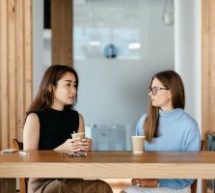 60 % des emplois au Québec hautement exposés à l&rsquo;IA : Un risque ou une opportunité à saisir ?