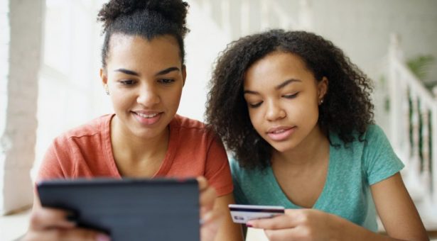 Commerce de détail : Temu et Shein s’installent durablement dans les habitudes d’achat de la population québécoise