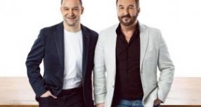 Voyou et Arobas annoncent une alliance stratégique pour devenir le groupe Koézion