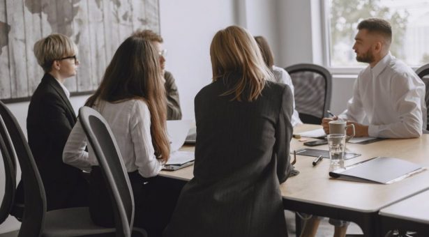 Comment utiliser l&rsquo;IA pour son storytelling de marque… sans perdre son authenticité