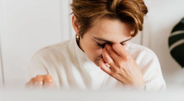 L&rsquo;heure est-elle à la réduction des avantages sociaux ?