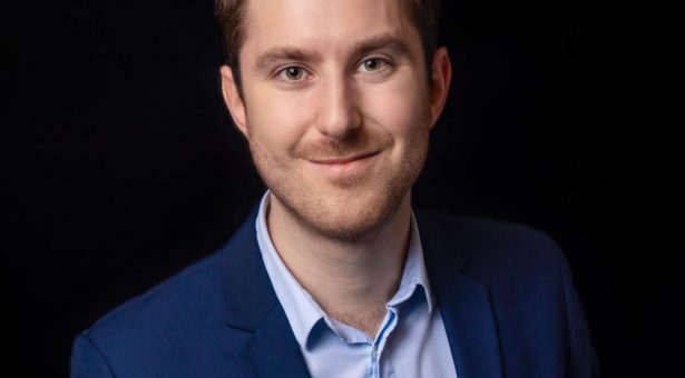 Le « vague posting » sur les réseaux sociaux : à embrasser ou à condamner ?