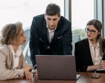 Le Québec en tête des hausses salariales prévues en 2027